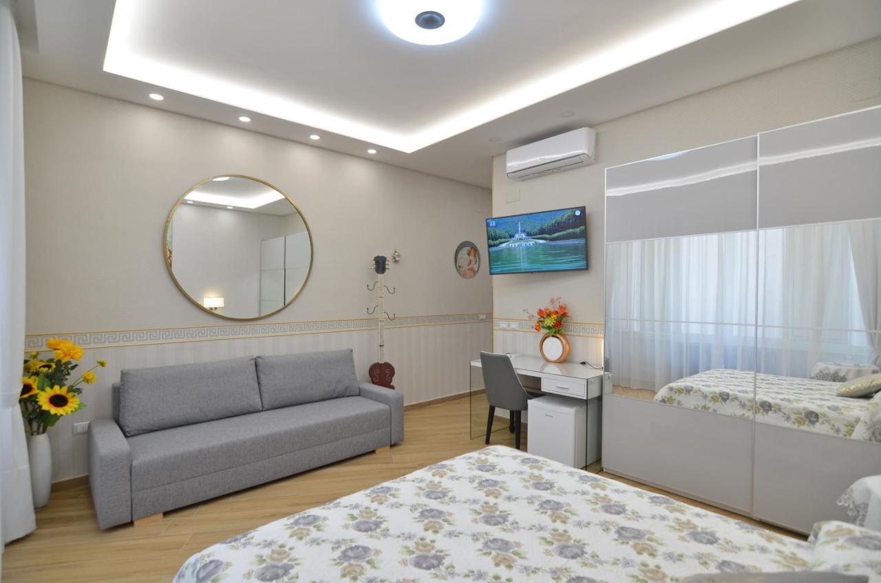 Caserta Deluxe Bis Kültér fotó